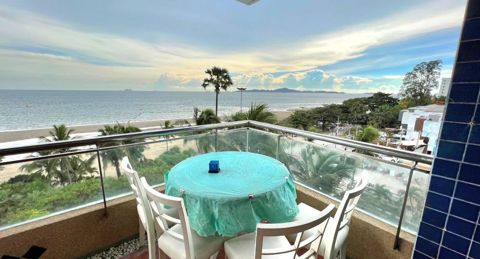 For sale 3 bedrooms condo in Pratumnak, Pattaya