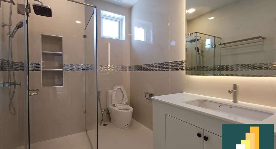 À vendre 3 chambres maison à Bang Lamung, Chonburi