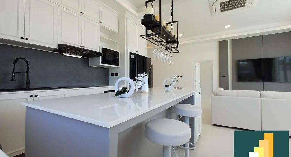 À vendre 3 chambres maison à Bang Lamung, Chonburi