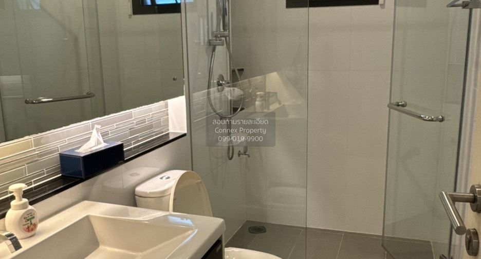 For sale 4 bedrooms house in Bang Kapi, Bangkok