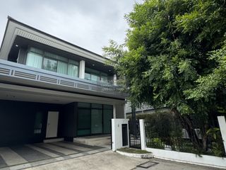 For sale 4 ベッドルーム house in Bang Kapi, Bangkok