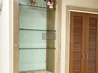 For sale 4 bedrooms house in Taling Chan, Bangkok