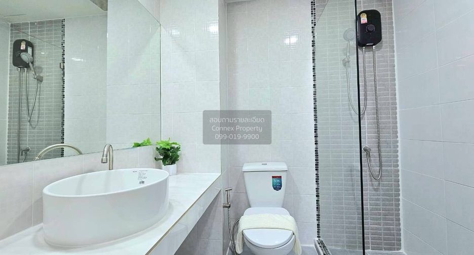 For sale 1 bed condo in Wang Thonglang, Bangkok