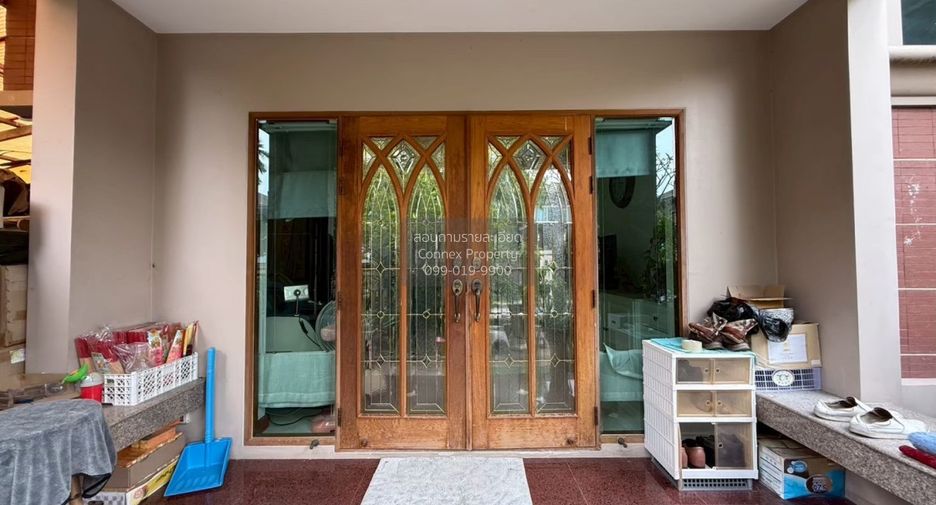 Haus zum Kauf mit 4 Zimmer in Bang Khae, Bangkok