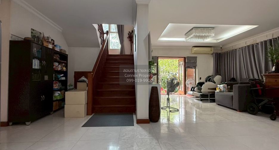 Haus zum Kauf mit 4 Zimmer in Bang Khae, Bangkok
