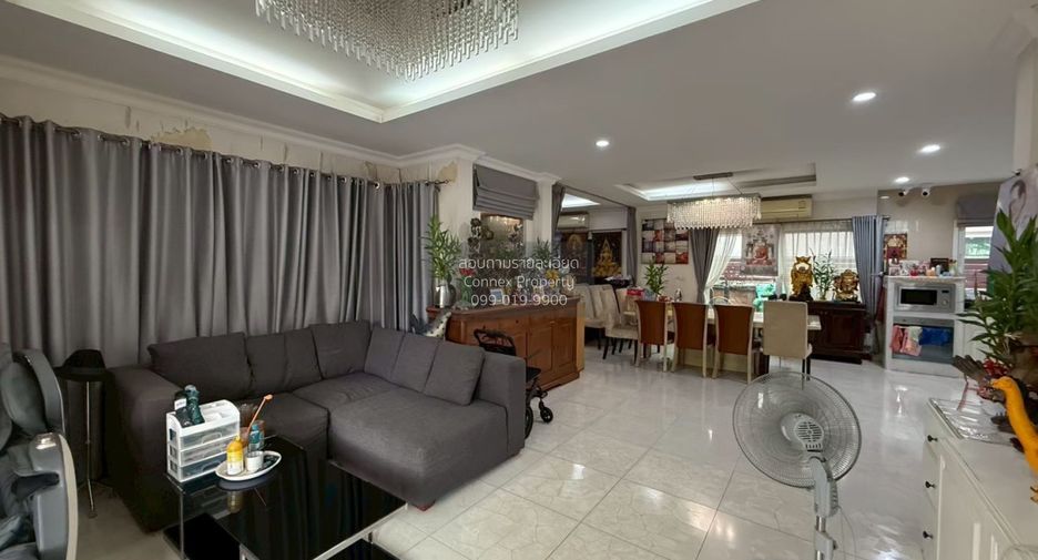 Haus zum Kauf mit 4 Zimmer in Bang Khae, Bangkok