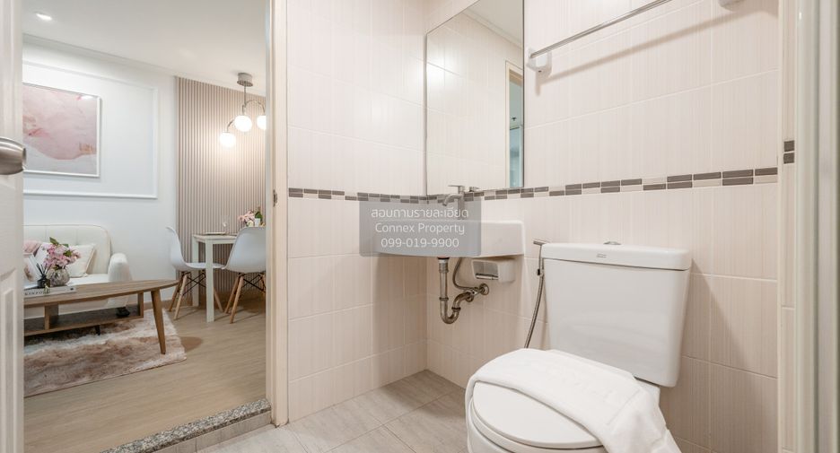 For sale 1 bed condo in Bang Phlat, Bangkok