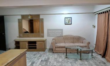 À vendre 1 chambre condo à Huai Khwang, Bangkok
