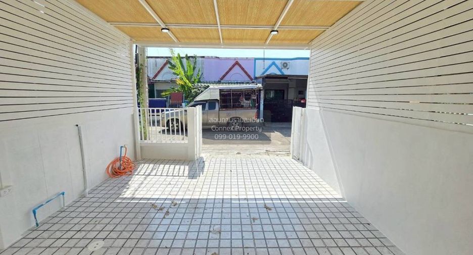 For sale 2 bedrooms townhouse in Bang Bua Thong, Nonthaburi