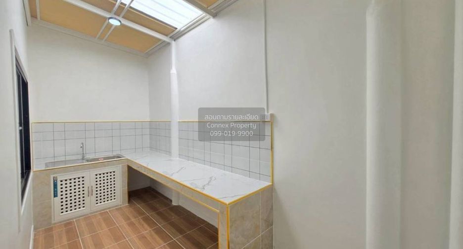 For sale 2 bedrooms townhouse in Bang Bua Thong, Nonthaburi
