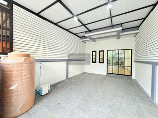 For sale 2 bedrooms townhouse in Nong Chok, Bangkok