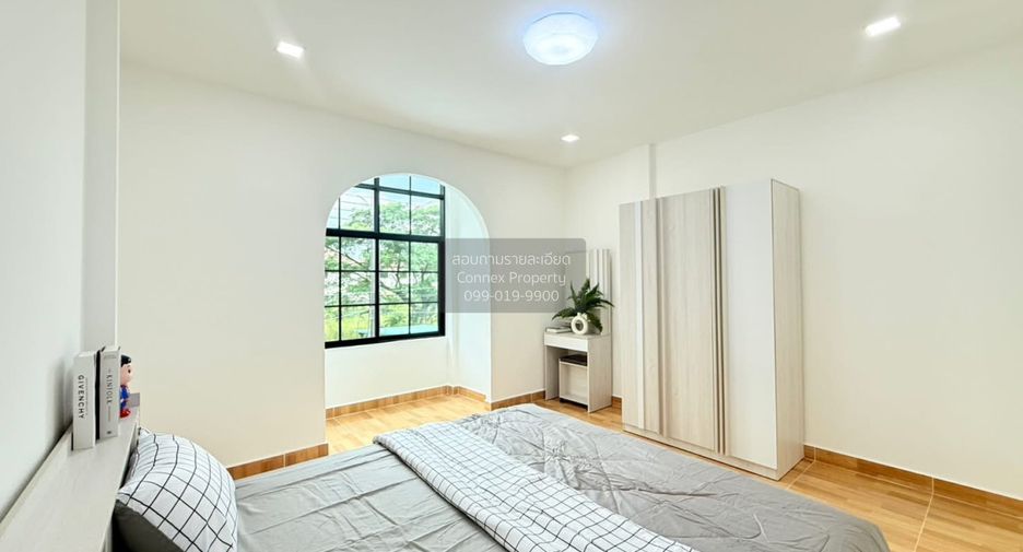 Reihenhaus zum Kauf mit 2 Zimmer in Nong Chok, Bangkok