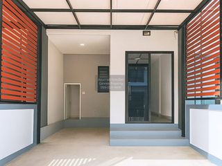 For sale 2 bedrooms townhouse in Lat Krabang, Bangkok
