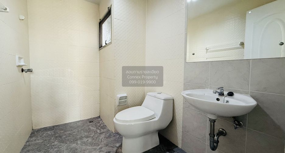 Haus zum Kauf mit 3 Zimmer in Mueang Nonthaburi, Nonthaburi