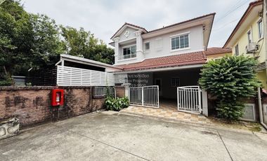 Casa en venta de 3 habitaciones en Mueang Nonthaburi, Nonthaburi