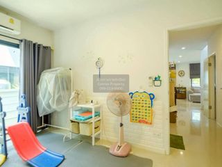 For sale 4 bedrooms house in Lam Luk Ka, Pathum Thani