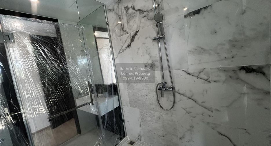 Condo en venta de 2 habitaciones en Khlong Toei, Bangkok