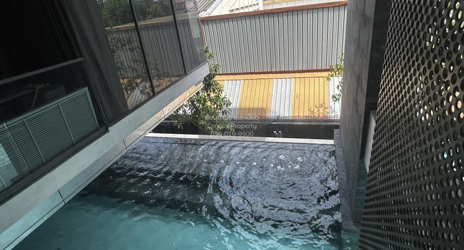 Condo en venta de 2 habitaciones en Khlong Toei, Bangkok