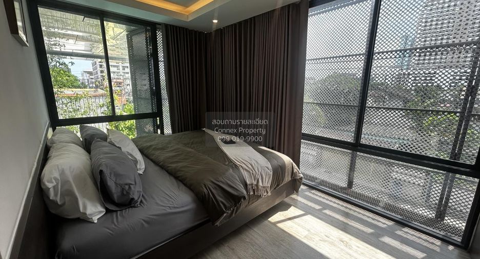 Condo en venta de 2 habitaciones en Khlong Toei, Bangkok
