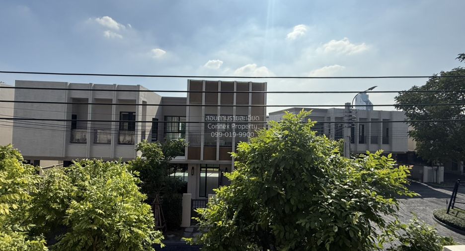 For sale 5 bedrooms house in Bang Na, Bangkok