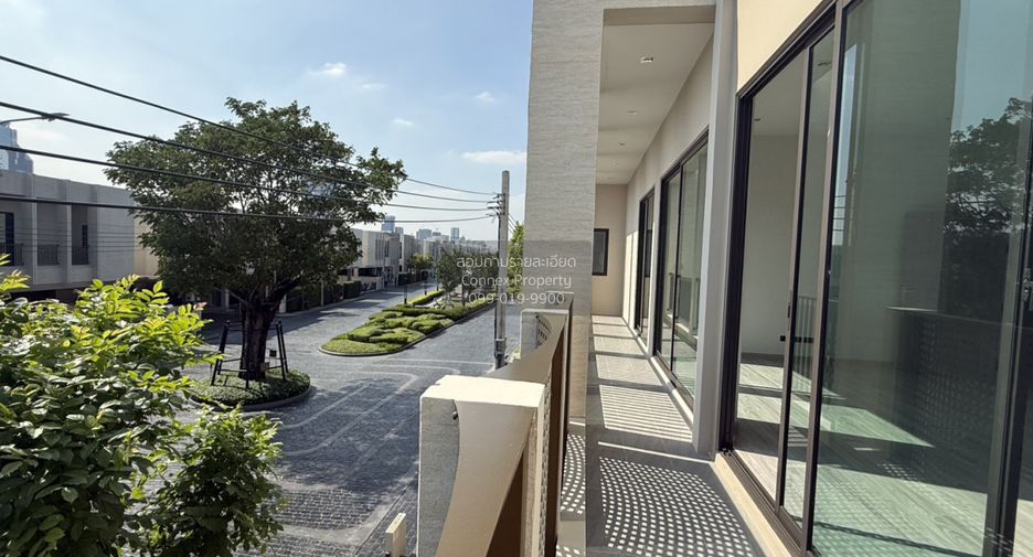 For sale 5 bedrooms house in Bang Na, Bangkok