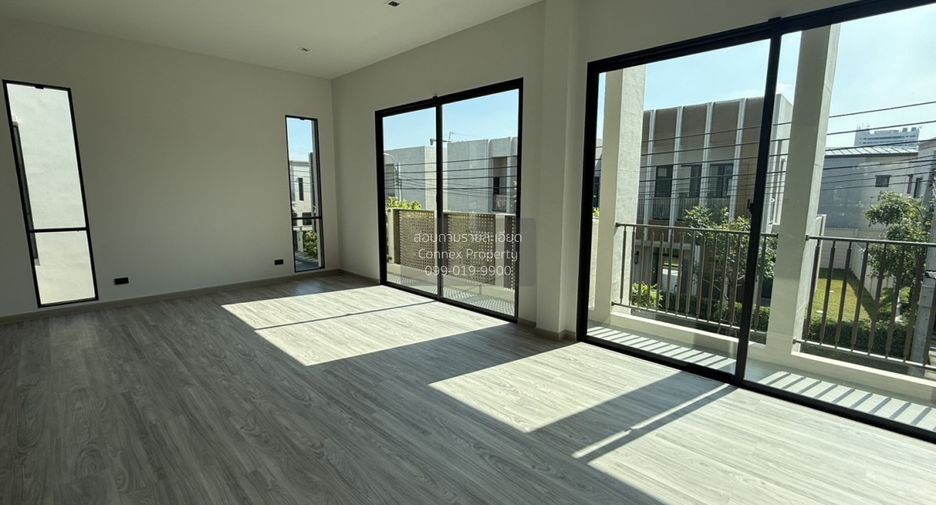 For sale 5 bedrooms house in Bang Na, Bangkok