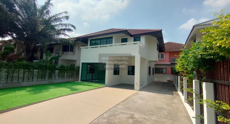 For sale 3 bedrooms house in Bang Khae, Bangkok