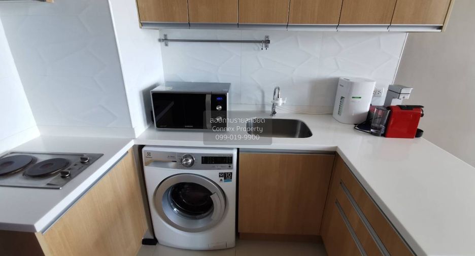 For sale 1 bed condo in Watthana, Bangkok