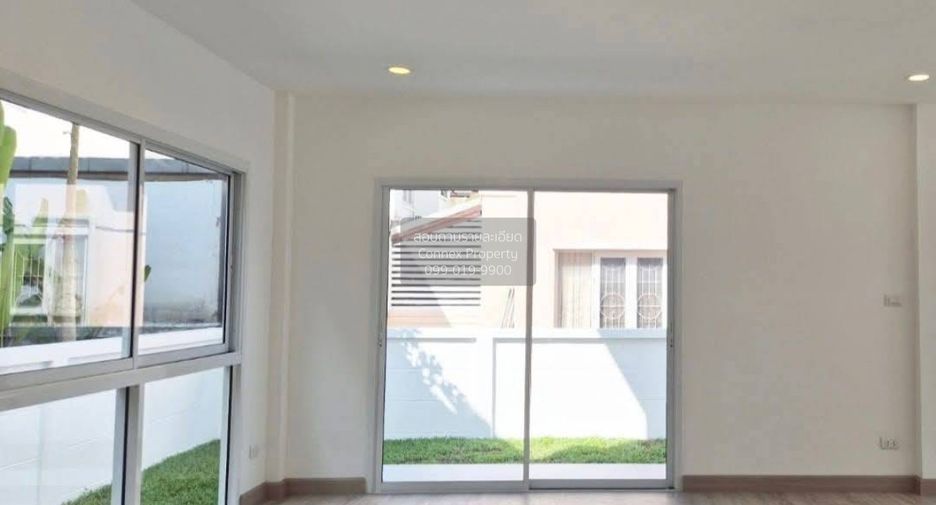 Casa en venta de 3 habitaciones en Lam Luk Ka, Pathum Thani