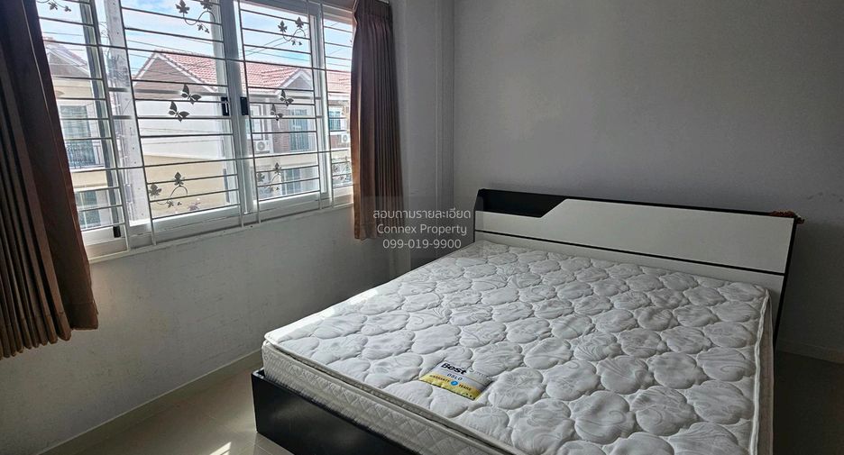 For sale 2 bedrooms townhouse in Bang Phli, Samut Prakan