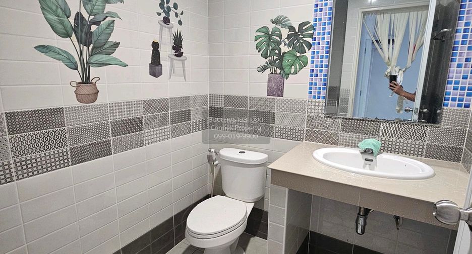 For sale 2 bedrooms townhouse in Bang Phli, Samut Prakan