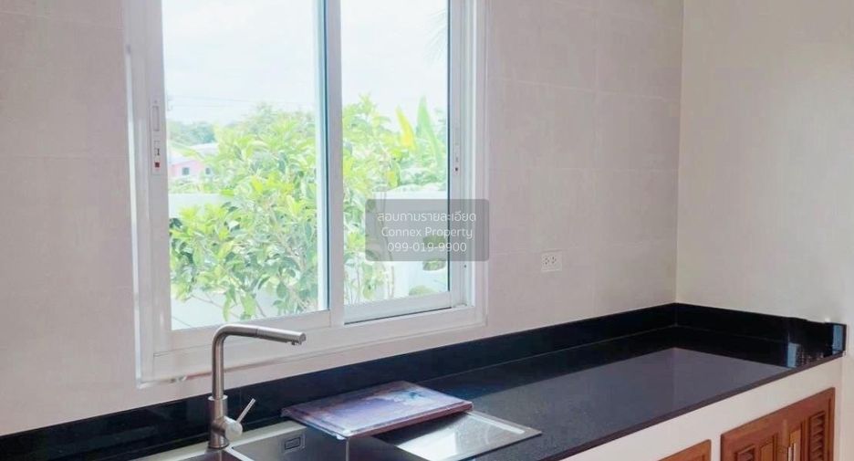 Haus zum Kauf mit 4 Zimmer in Phutthamonthon, Nakhon Pathom