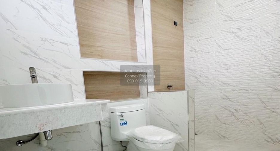 Haus zum Kauf mit 4 Zimmer in Phutthamonthon, Nakhon Pathom