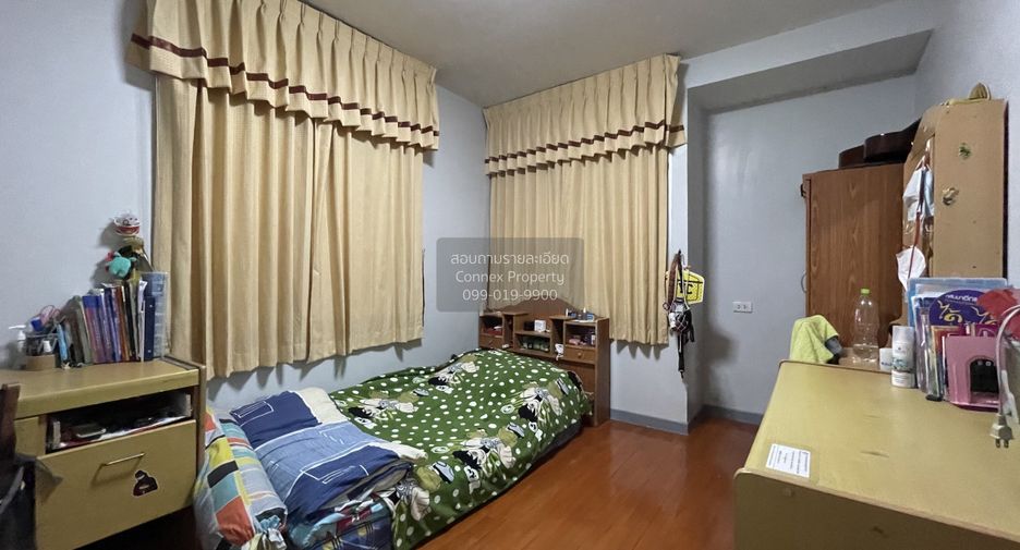 For sale 4 bedrooms house in Mueang Pathum Thani, Pathum Thani