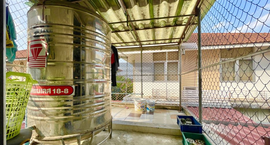 For sale 4 bedrooms house in Mueang Pathum Thani, Pathum Thani