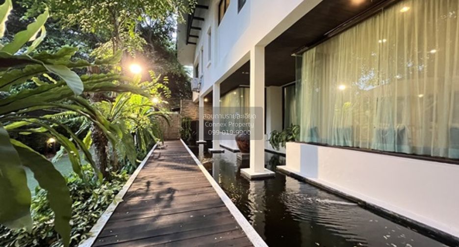 For sale 5 bedrooms house in Khlong Luang, Pathum Thani