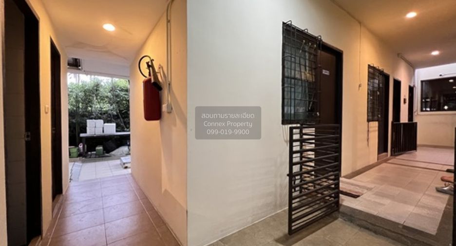 For sale 5 bedrooms house in Khlong Luang, Pathum Thani