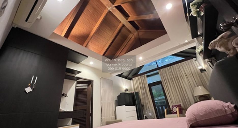 For sale 5 bedrooms house in Khlong Luang, Pathum Thani