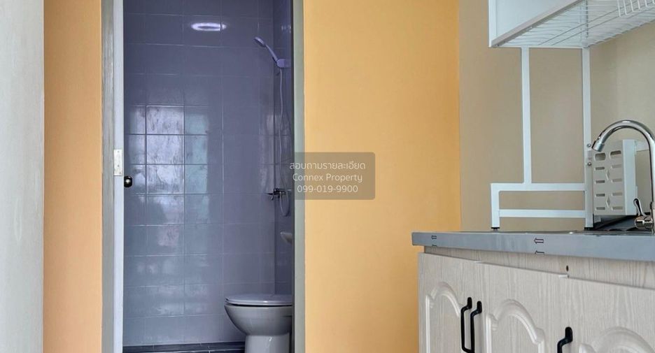 For sale 1 bed condo in Mueang Samut Prakan, Samut Prakan