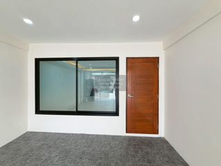 For sale 2 bedrooms townhouse in Lat Phrao, Bangkok