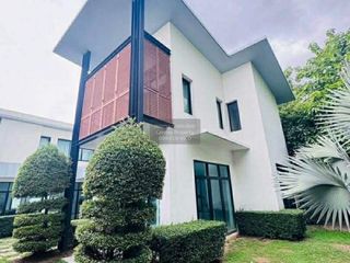 For sale 3 bedrooms house in Taling Chan, Bangkok