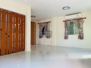 For sale 4 bedrooms house in Sai Noi, Nonthaburi