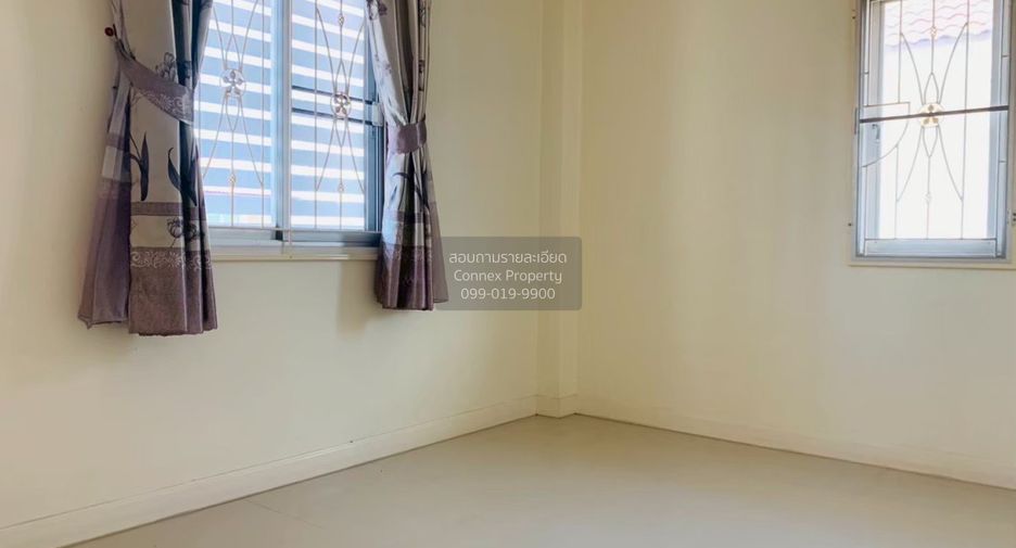 À vendre 4 chambres maison à Sai Noi, Nonthaburi