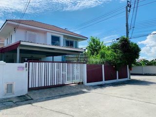 For sale 4 bedrooms house in Sai Noi, Nonthaburi