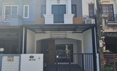 For sale 2 bedrooms townhouse in Khlong Sam Wa, Bangkok
