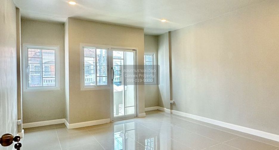 For sale 2 bedrooms townhouse in Bang Bua Thong, Nonthaburi