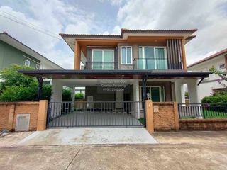 Продажа 4 спальни дом в Bang Phli, Самутпракан