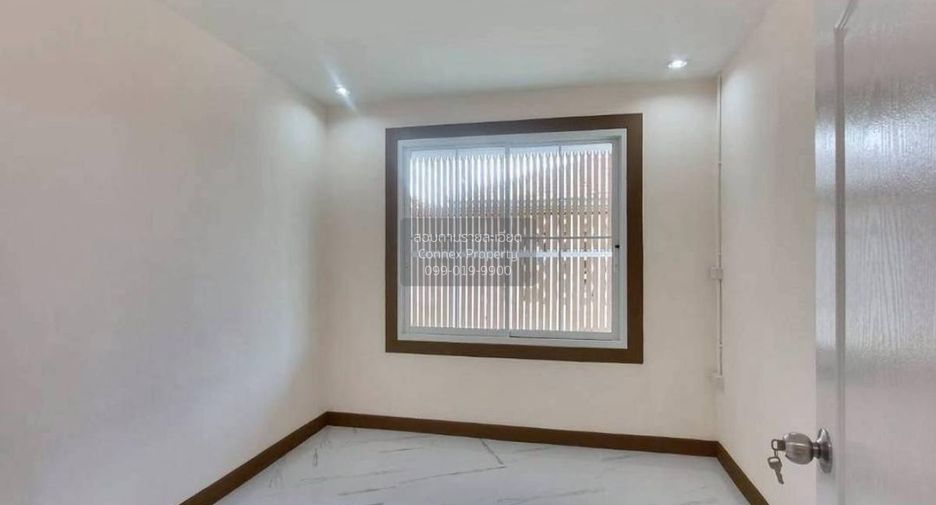 For sale 3 bedrooms townhouse in Bang Bua Thong, Nonthaburi