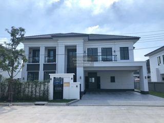 For rent 4 bedrooms house in Taling Chan, Bangkok
