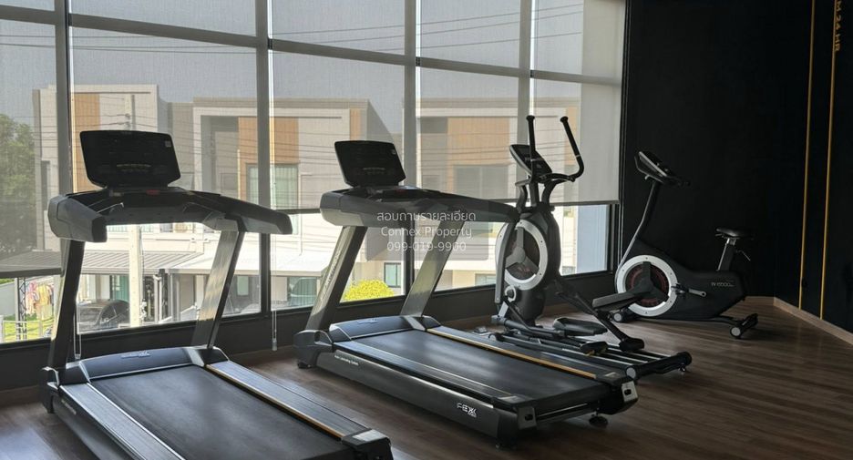 For rent 3 bedrooms townhouse in Bang Phli, Samut Prakan